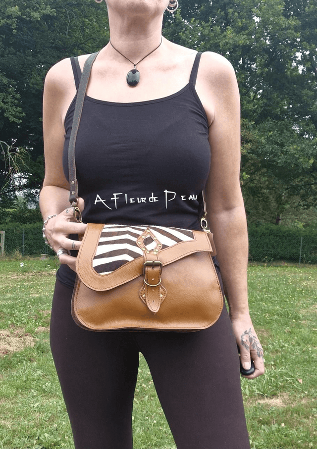 Sac 100% cuir motif zèbre.