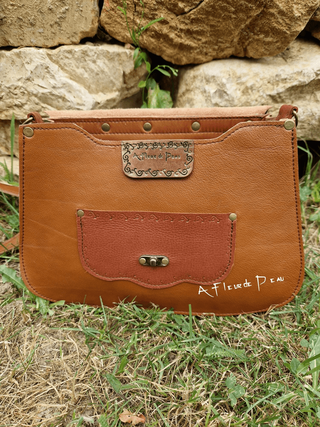 Sac 100 % cuir avec pierre Oeil de tigre