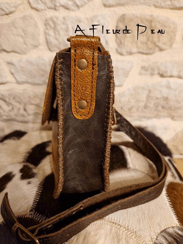 Petit sac 100% cuir avec oeil de tigre