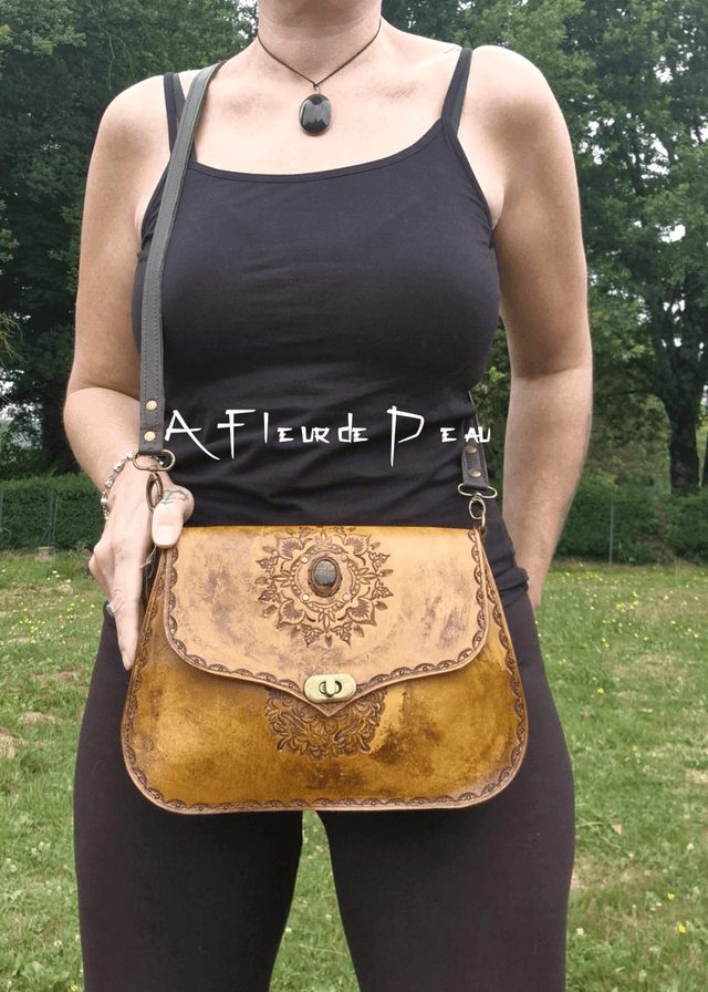 Sac 100% cuir pierre oeil de tigre
