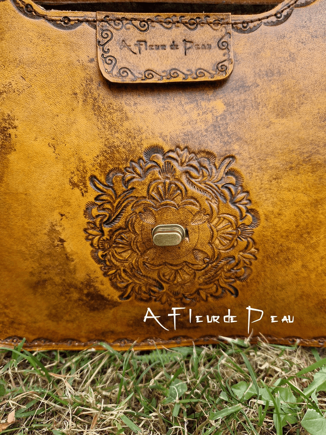 Sac 100% cuir pierre oeil de tigre