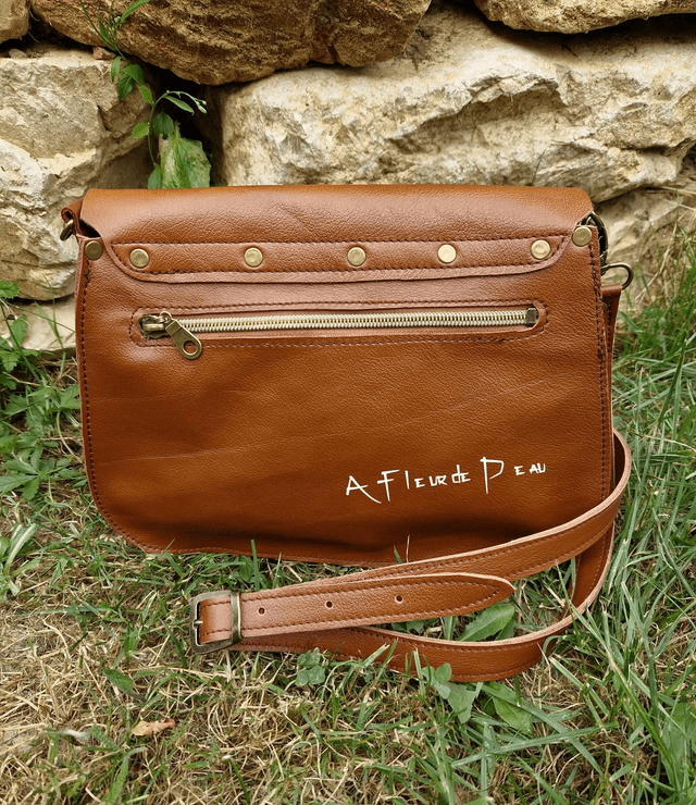 Sac 100 % cuir avec pierre Oeil de tigre